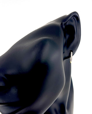 Pendientes de aro de oro amarillo de 10 quilates con diamantes de 0,05 quilates