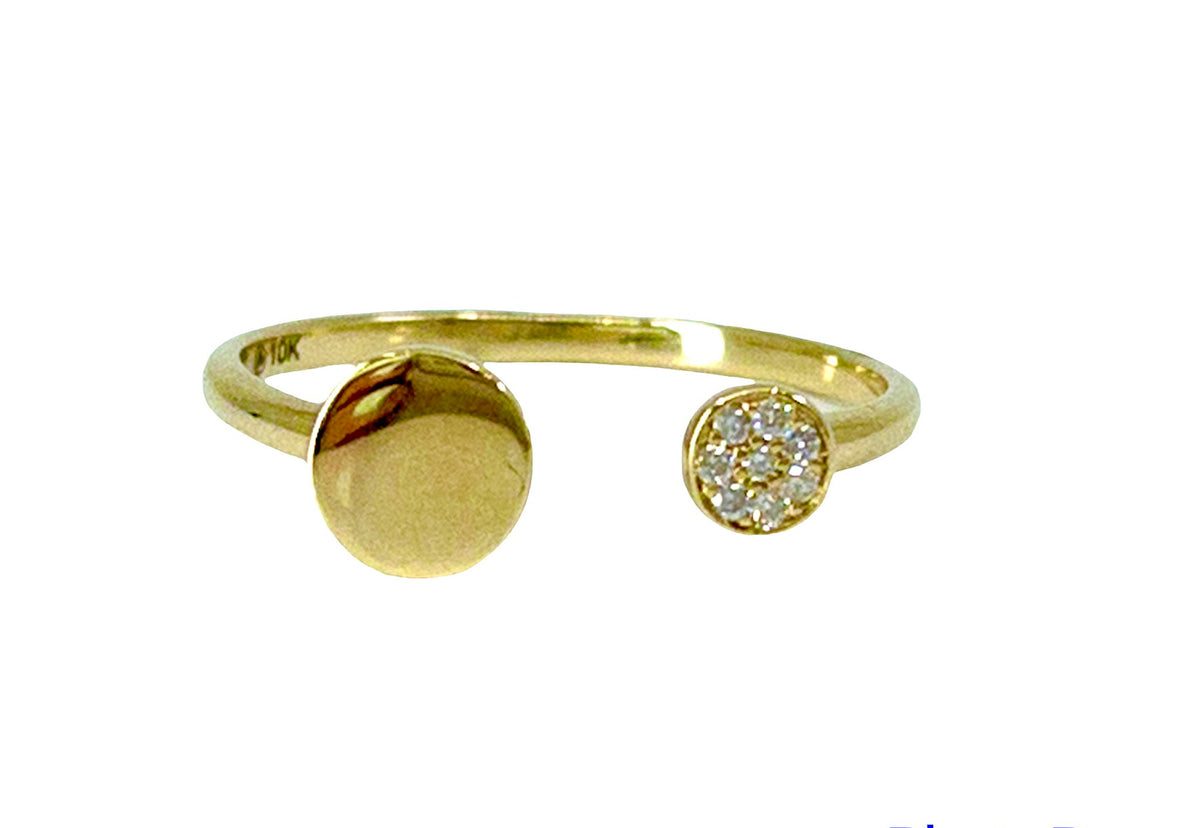 10K Yellow Gold 0.04cttw Diamond Ring, size 6.5