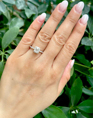 14K Gold 0.84cttw Lab Grown Diamond Engagement Ring