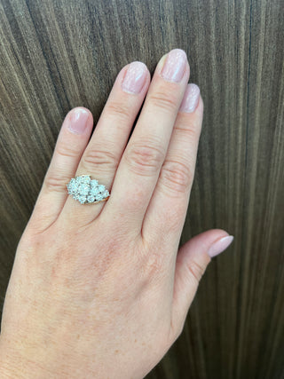 Anillo de diamantes de 1,00 quilates en oro amarillo de 10 quilates - talla 6,5