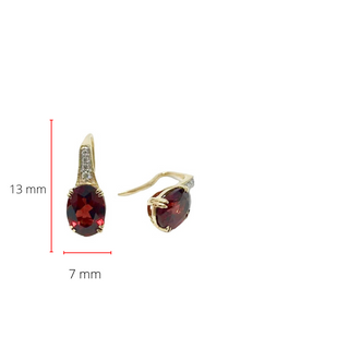 Aretes de oro amarillo de 10 quilates con granate y diamantes de 0,04 quilates