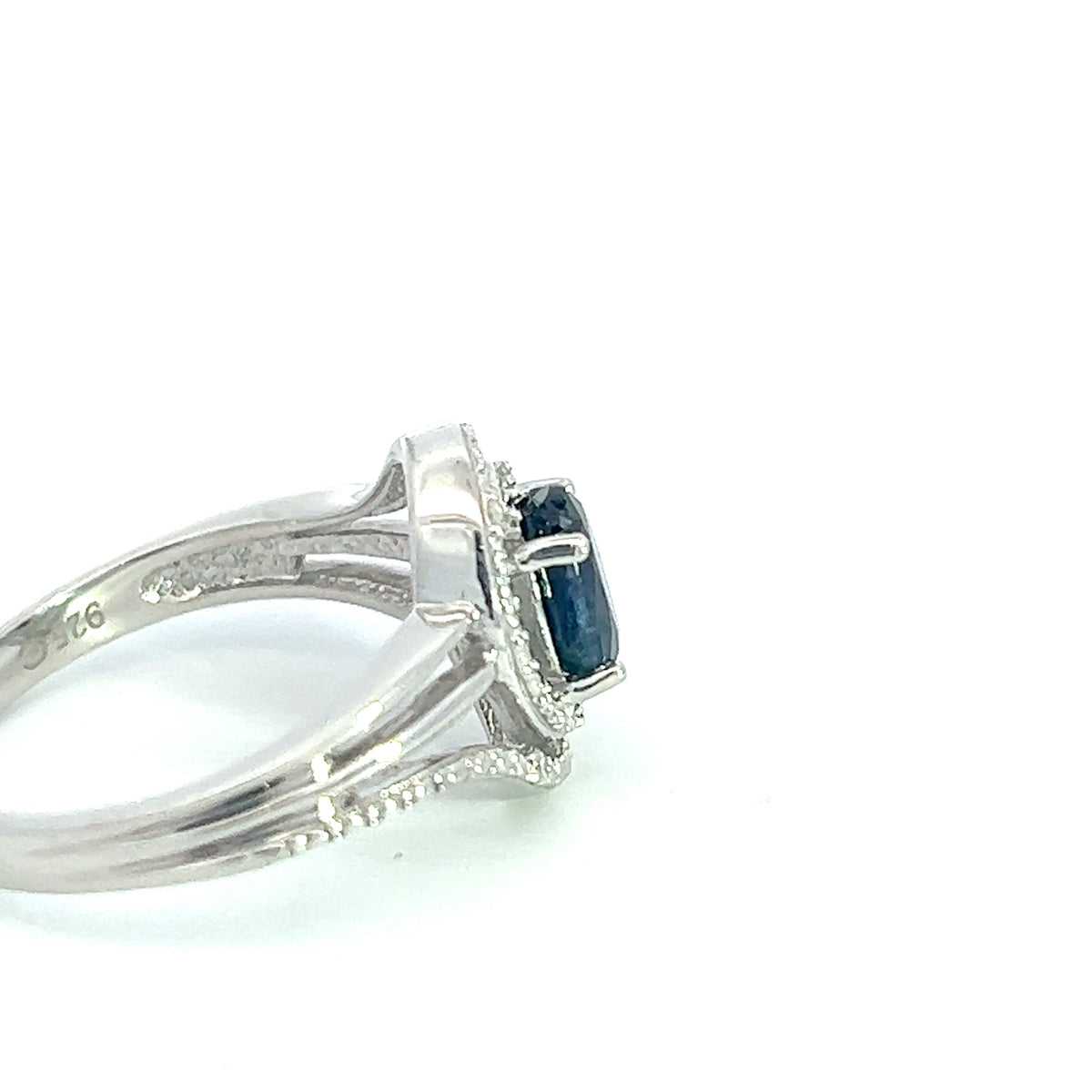 925 Sterling Silver 7 x 5mm Blue Sapphire and 0.03cttw Diamond Ring - Size 6