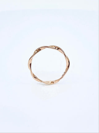 10K Rose Gold Twisty Patterned Ring, size 6.5