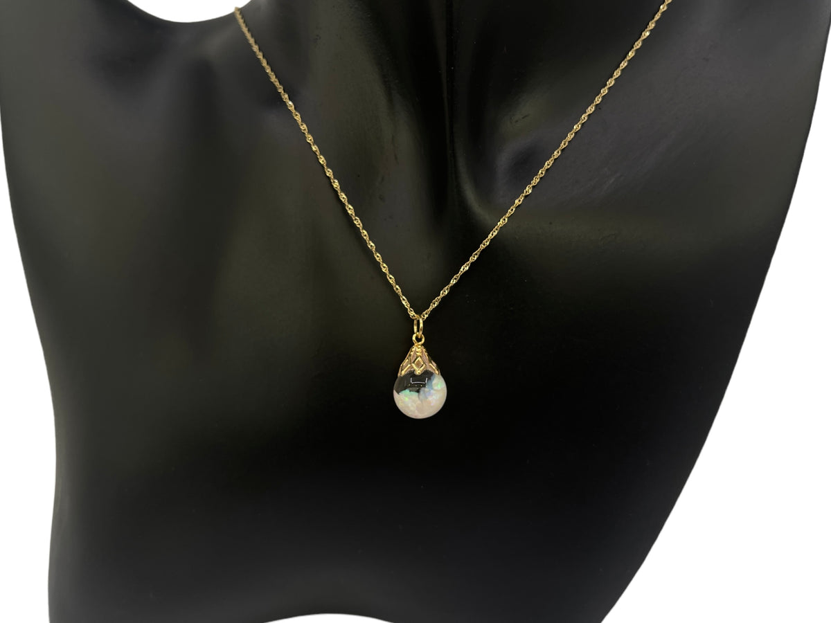 10/14K Yellow Gold Floating Opal Pendant, 18&quot;