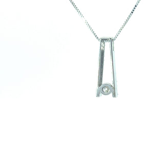 Colgante de diamantes canadienses de 0,30 quilates en oro blanco de 10 quilates, 18"