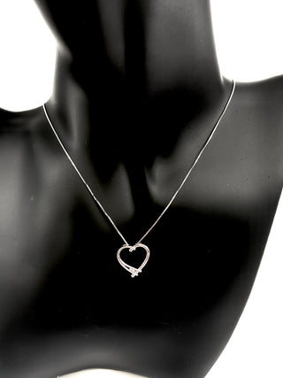 10K White Gold 0.017cttw Round Cut Diamond Pendant