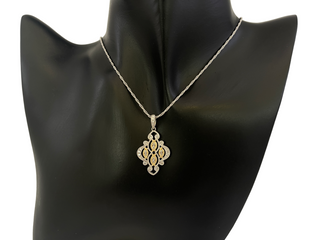 Colgante de diamantes de 0,49 quilates en oro blanco y amarillo de 14 quilates, 18"