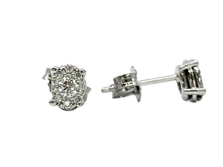Pendientes de tuerca con forma de racimo ovalado de diamantes de 0,22 quilates de oro blanco de 10 quilates