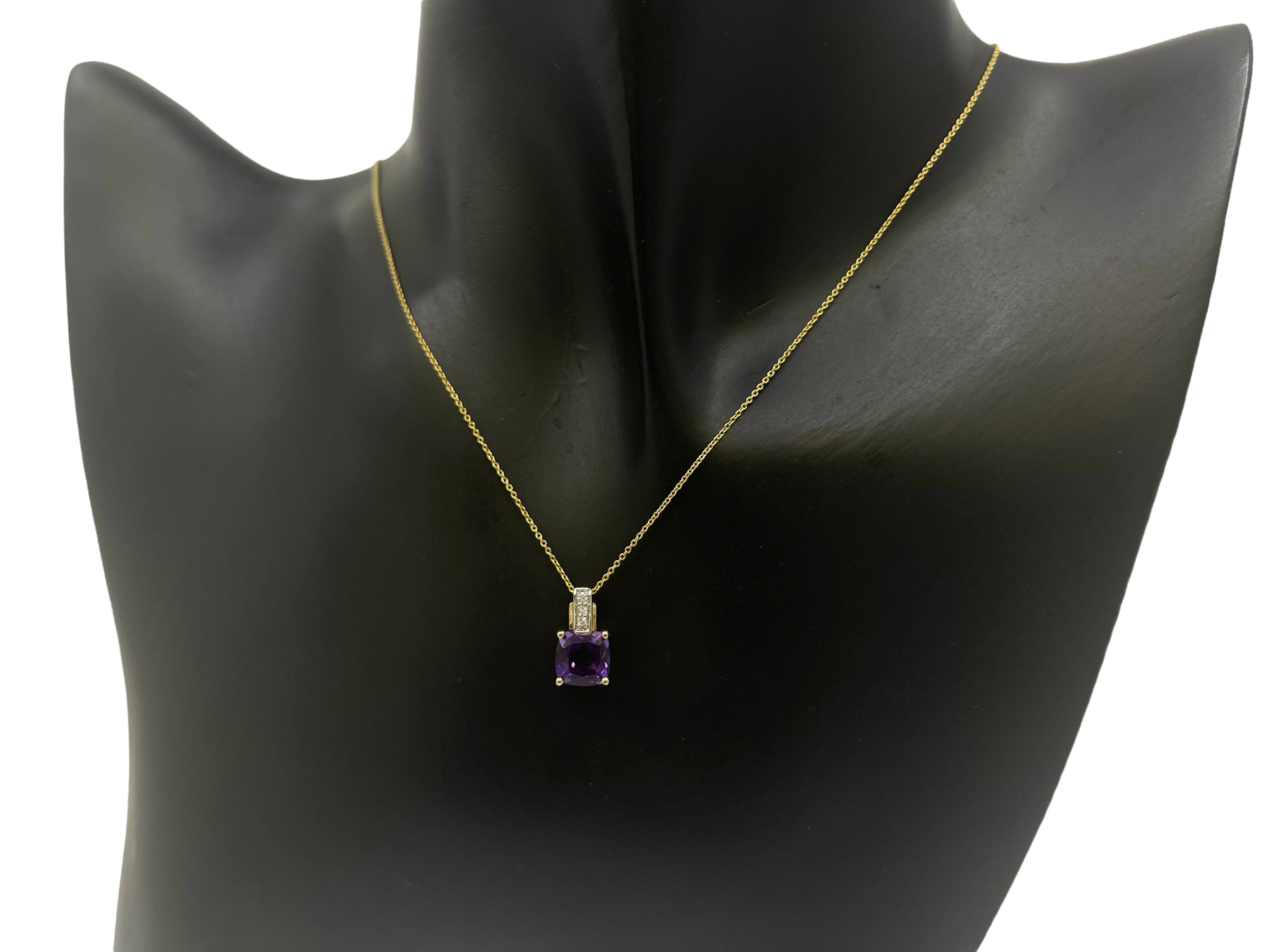 10K Yellow Gold 7mm Amethyst & 0.026cttw Diamond Pendant, 18"