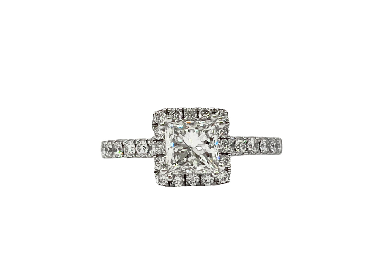 Anillo de compromiso con halo de diamantes de talla princesa de 1,31 quilates en oro blanco de 18 quilates, talla 6,5