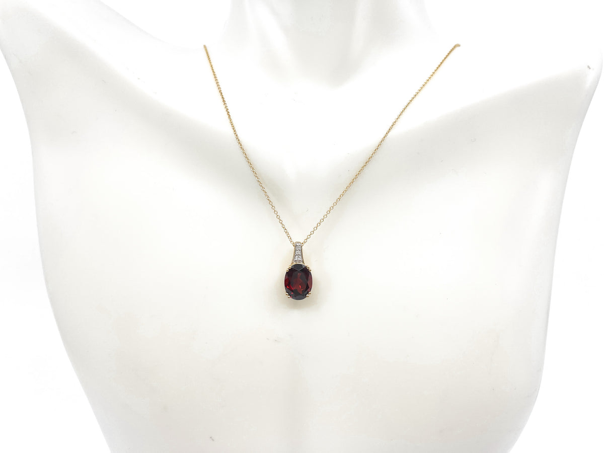 10K Yellow Gold Garnet and Diamond Pendant, 18&quot;