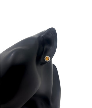 Aretes de diamantes y citrinos en oro blanco de 14 quilates