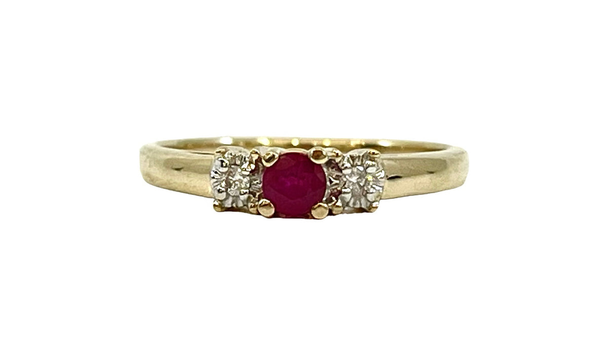 10K Yellow Gold Ruby and Diamond 3 Stone Ring - Size 6