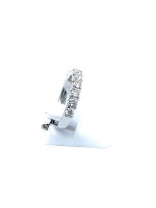 Anillo de oro blanco y diamantes