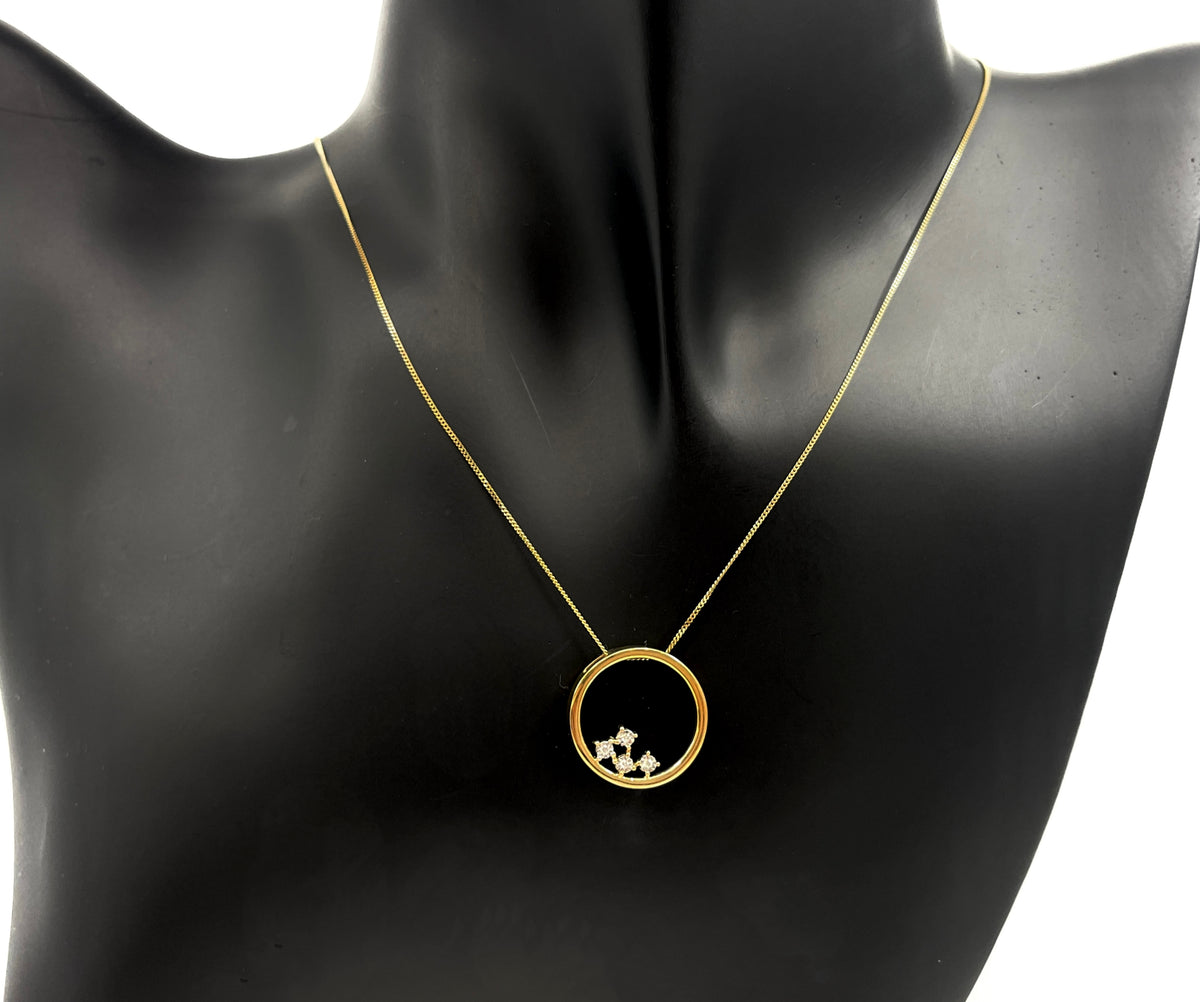 Collar circular de diamantes de 0,02 quilates en oro amarillo de 10 quilates - 18 pulgadas