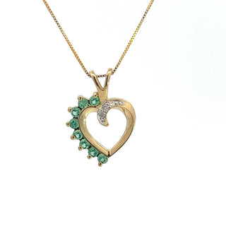 10K Yellow Gold 0.03 cttw Diamond and Emerald Heart Pendant, 18"