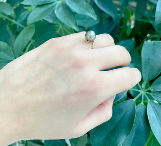 Anillo de perlas de Tahití en oro rosa de 14 quilates