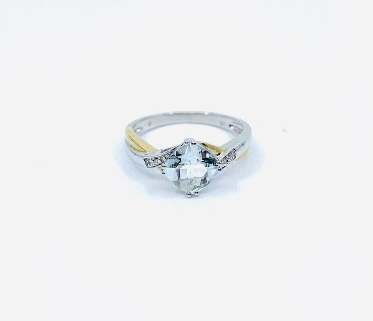 10K White and Yellow Gold Aquamarine Ring- Size 6.5