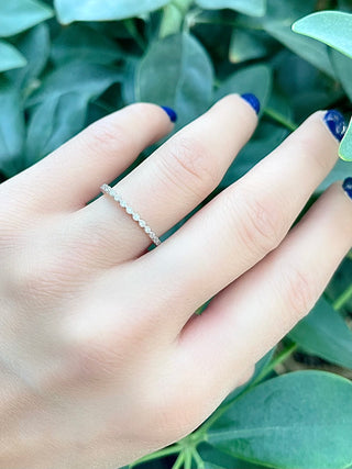 Anillo de diamantes de 0,10 quilates en oro blanco de 10 quilates, talla 6,5