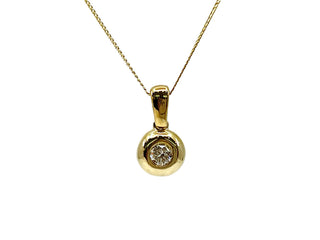 Collar de diamantes de 0,10 quilates en oro amarillo de 10 quilates, 18"