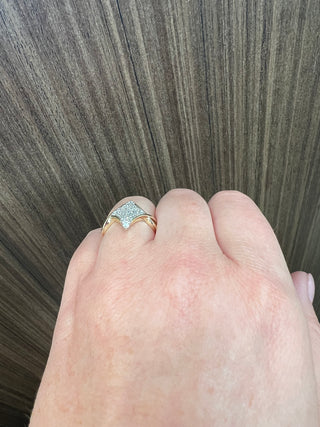 Anillo de diamantes de 0,50 quilates en oro amarillo de 10 quilates - talla 6,5