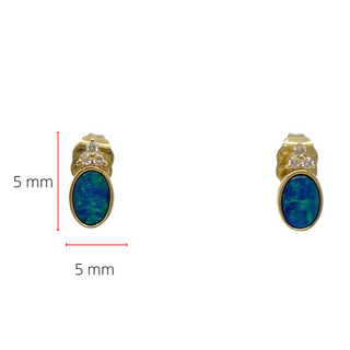 Pendientes de oro amarillo de 10 quilates con ópalo doble australiano de 0,80 quilates y diamantes de 0,065 quilates