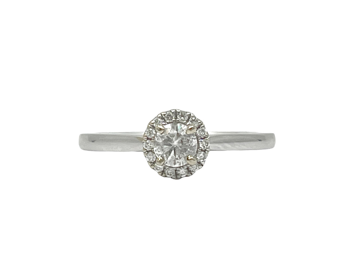 Anillo de compromiso con halo de diamantes de talla brillante redonda de 0,31 quilates en oro blanco de 18 quilates, tamaño 6,5