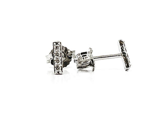 Arete con barra de diamantes de 0,072 quilates en oro blanco de 10 quilates - 6,5 mm