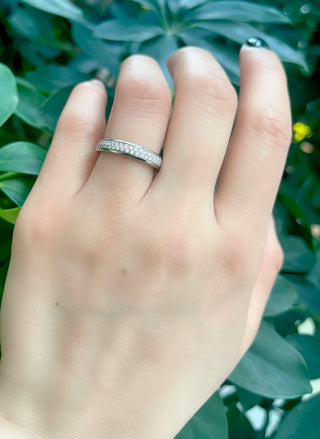 Anillo de oro blanco de 14 quilates con pavé de diamantes de 0,36 quilates, talla 6,5