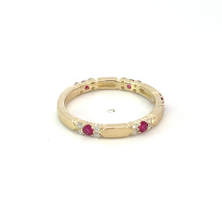 Anillo/banda de oro amarillo de 10 quilates con rubí auténtico y diamante de 0,13 quilates, tamaño 6,5