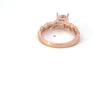 14K Round Brilliant Cut Diamond Ring