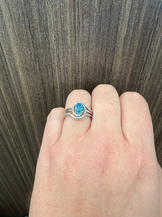 Anillo de plata de ley 925 con topacio azul de 7 x 5 mm y diamante de 0,03 quilates, talla 6