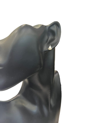 Aretes de diamantes y ópalo de oro amarillo de 10 quilates