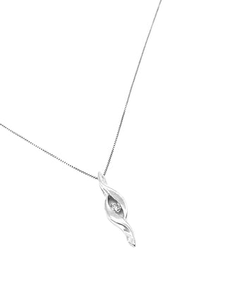 Colgante de diamante canadiense de 0,05 quilates en oro blanco de 10 quilates, 18"
