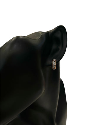 Pendientes tipo argolla/huggie de diamantes Shelly Purdy de 0,10 quilates en oro blanco y rosa de 14 quilates