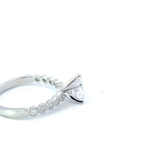 14K Round Brilliant Cut Diamond Ring
