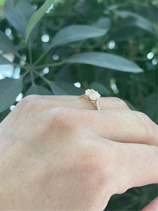 Anillo de oro amarillo de 10 quilates, cuarzo rosa auténtico de 7 x 5 mm y diamante de 0,11 quilates, tamaño 6,5