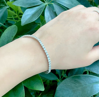 Pulsera de tenis de diamantes cultivados en laboratorio de oro blanco de 14 quilates de 4,00 quilates - 7,75 pulgadas