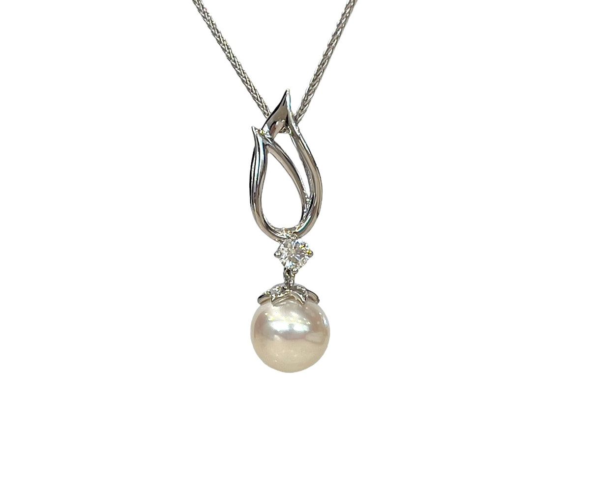 10K White Gold 7mm Cultured Pearl and 0.085cttw Canadian Diamond Dangle Pendant