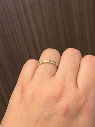 10K Yellow Gold Genuine Emerald & 0.13cttw Diamond Ring / Band
