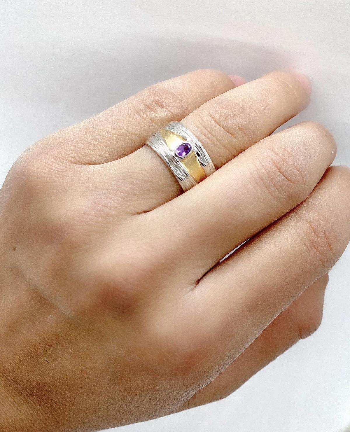 anillo de amatista