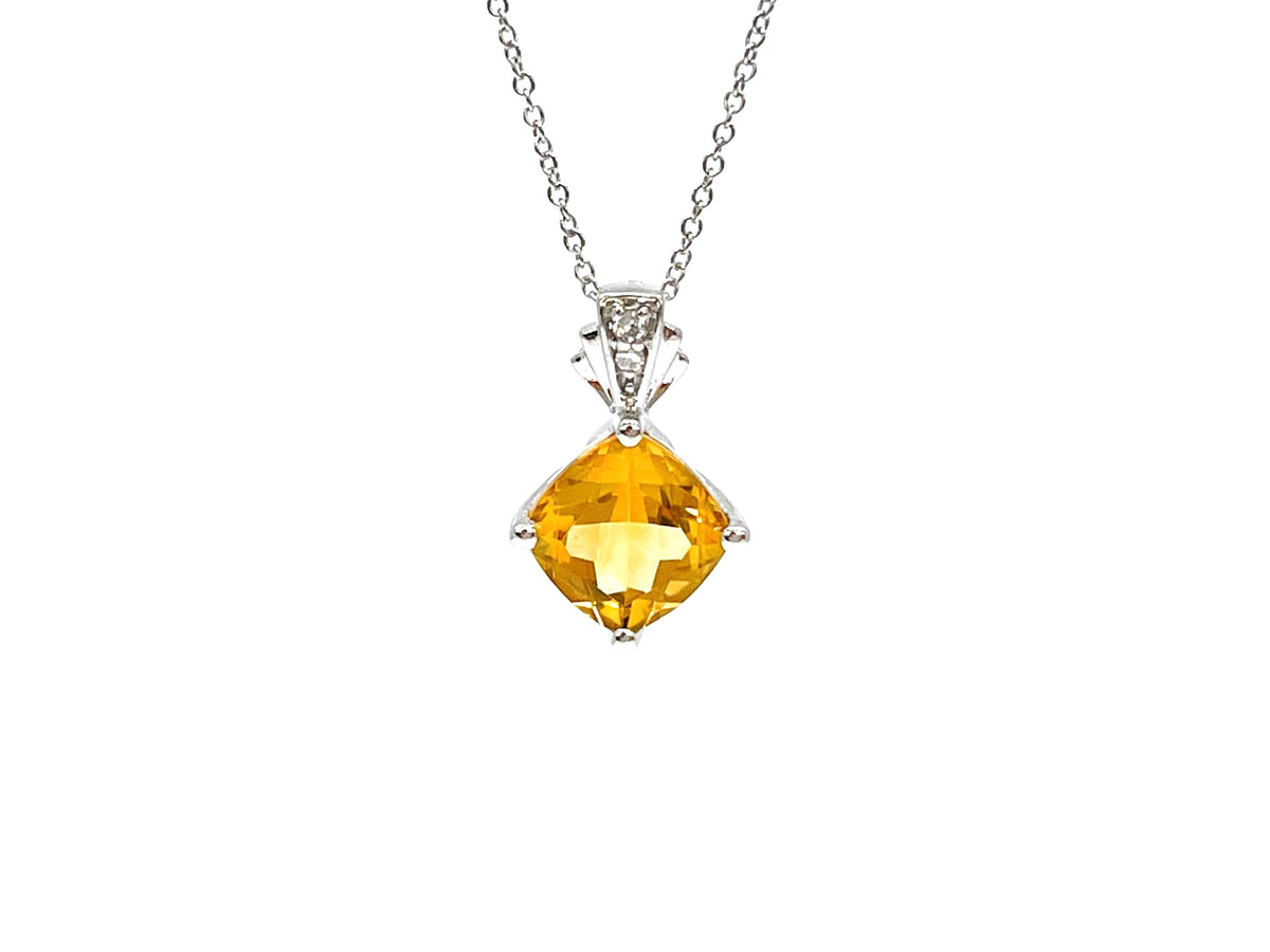 10K White Gold Citrine and Diamond Necklace, 18&quot;