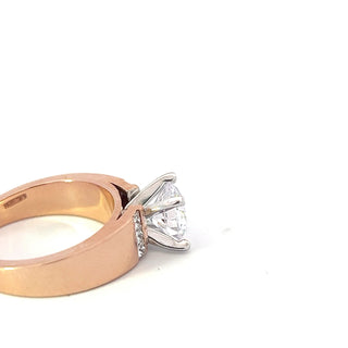 14K Round Brilliant Cut Diamond Ring