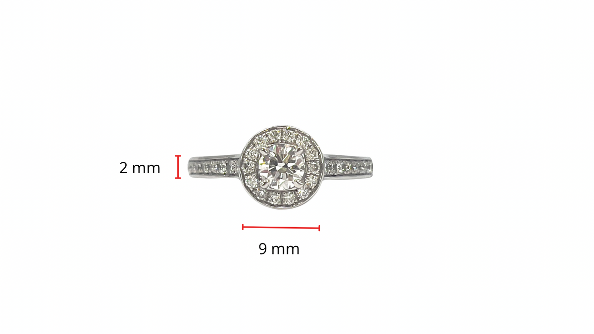 Anillo de compromiso con halo de diamantes de 0,69 quilates en oro blanco de 14 quilates - Tamaño 6,5