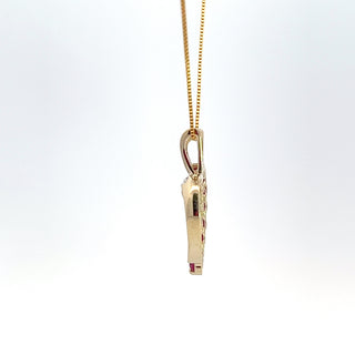 Colgante de corazón de rubí y diamante de 0,03 quilates en oro amarillo de 10 quilates, 18"