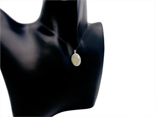 925 Sterling Silver Polished Front and Brushed Back Oval Locket - 20mm x 15mm