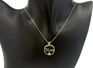 Collar MOM con diamantes de 0,02 quilates en oro amarillo de 10 quilates - 18"