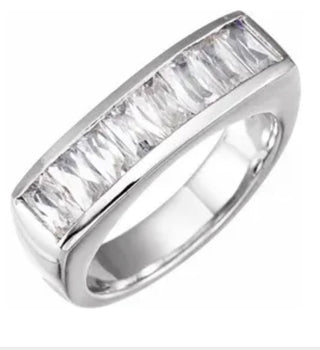 Anillo de diamantes cultivados en laboratorio de 1 3/4 CTW, amarillo de 14 quilates