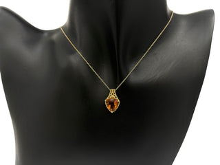 Colgante de diamantes y citrino en oro amarillo de 10 quilates, 18"