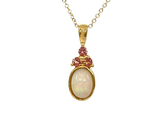 Colgante de oro amarillo de 10 quilates con ópalo de talla ovalada de 7x5 mm y turmalina rosa de talla redonda - 18 pulgadas